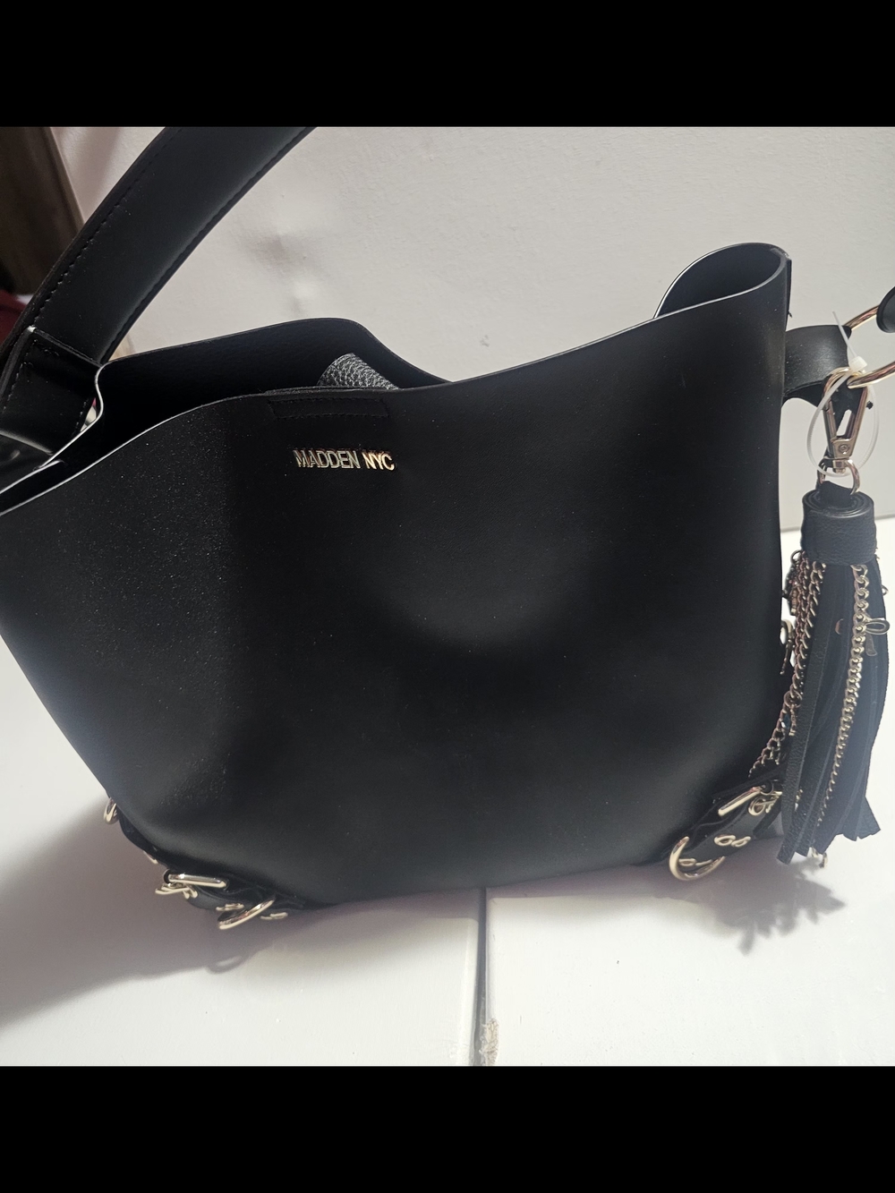 MADDEN NYC- NWT Shoulder Bag - Picture 2 of 11